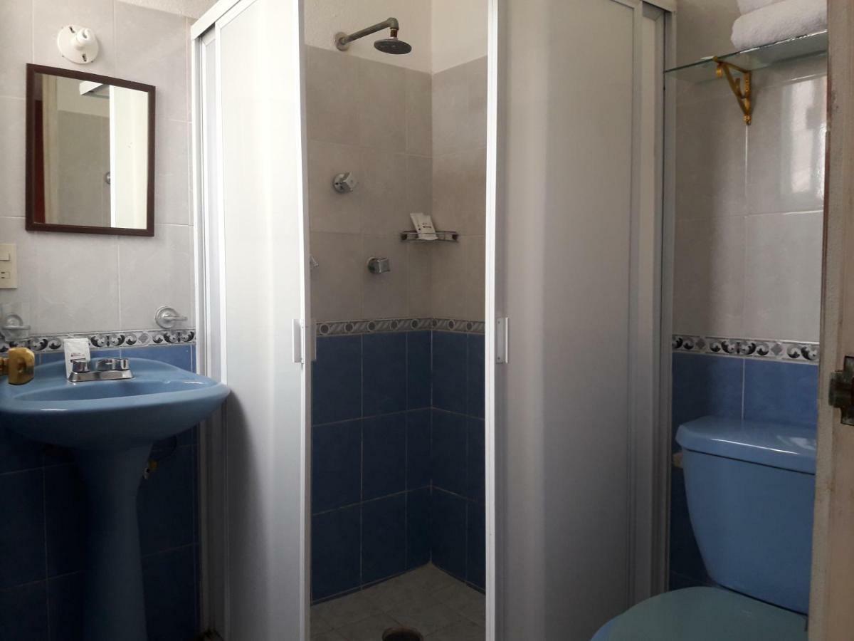 Tercera Avenida Hotel Tuxtla Gutiérrez Buitenkant foto