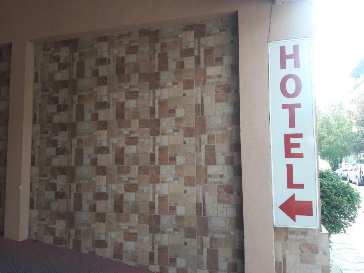 Tercera Avenida Hotel Tuxtla Gutiérrez Buitenkant foto
