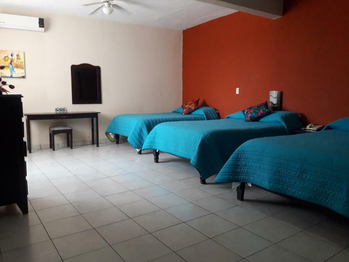 Tercera Avenida Hotel Tuxtla Gutiérrez Buitenkant foto